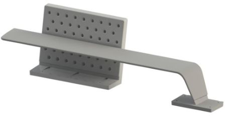 BC. Banco Panel - METALCO - em concreto  natural - Medidas: 371x61cm - Acabamento  superficial liso natural, com tratamento em  verniz incolor 